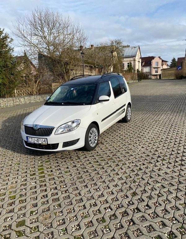 Skoda Roomster cena 14500 przebieg: 262000, rok produkcji 2011 z Tuchola małe 92